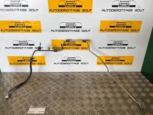 Usagé Tuyau de climatisation Volkswagen Passat (3C2) 1.9 TDI Prix € 25,00 Règlement à la marge proposé par Autodemontage Gout