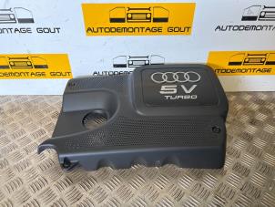 Usados Cobertor motor Audi TT Roadster (8N9) 1.8 20V Turbo Precio € 39,99 Norma de margen ofrecido por Autodemontage Gout