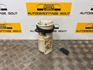 Usados Bomba eléctrica de combustible Audi TT Roadster (8N9) 1.8 20V Turbo Precio € 75,00 Norma de margen ofrecido por Autodemontage Gout