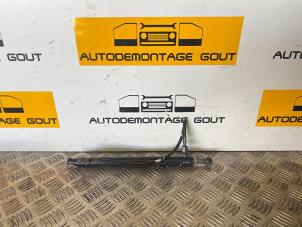 Usagé Cylindre toit cabrio Audi TT Roadster (8N9) 1.8 20V Turbo Prix € 89,99 Règlement à la marge proposé par Autodemontage Gout
