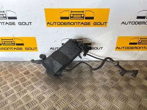 Used Carbon filter Audi TT Roadster (8N9) 1.8 20V Turbo Price € 24,99 Margin scheme offered by Autodemontage Gout