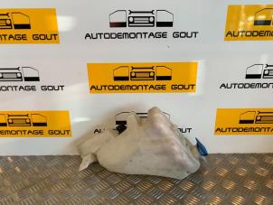 Used Front windscreen washer reservoir Audi TT (8N3) 1.8 20V Turbo Price € 19,99 Margin scheme offered by Autodemontage Gout