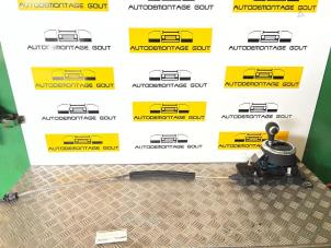 Used Automatic gear selector Audi TT (8N3) 1.8 20V Turbo Price € 199,99 Margin scheme offered by Autodemontage Gout