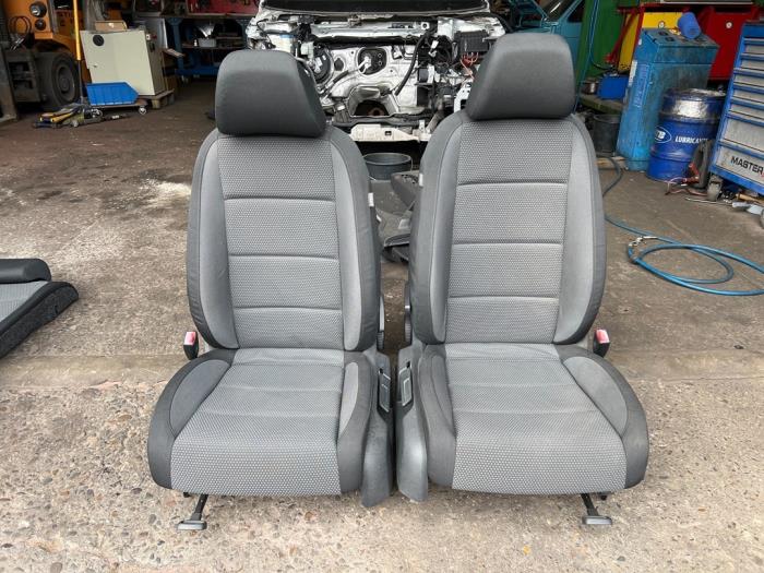 Sitze+Bank (komplett) Volkswagen Golf VI 1.4 TSI 122 16V