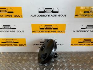 Usados Servofreno Peugeot 108 1.0 12V Precio € 39,99 Norma de margen ofrecido por Autodemontage Gout