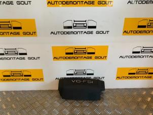 Używane Pokrywa silnika Audi A6 Avant (C6) 3.2 V6 24V FSI Cena € 14,99 Procedura marży oferowane przez Autodemontage Gout