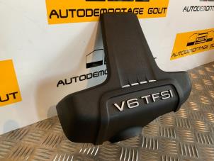 Abdeckblech Motor van een Audi S5 Cabriolet (8F7) S5 3.0 TFSI V6 24V Quattro 2010