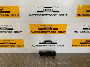 Gebrauchte Stoßstangenstütze rechts vorne Audi TT Roadster (8N9) 1.8 20V Turbo Preis € 9,95 Margenregelung angeboten von Autodemontage Gout