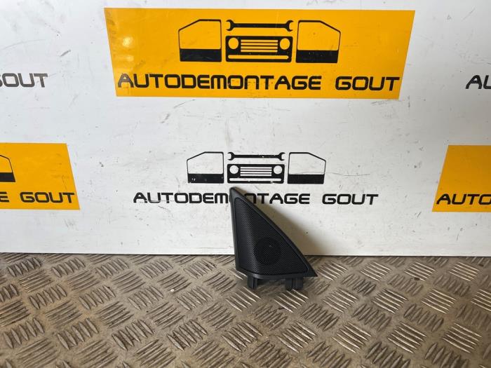 Begagnade Diskanthögtalare Mercedes E (C207) E-260 CGI 16V BlueEfficiency Pris € 19,99 Marginaltabell erbjuds av Autodemontage Gout