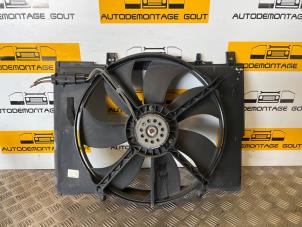 Used Cooling fans Chrysler Crossfire 3.2 V6 18V Price € 59,99 Margin scheme offered by Autodemontage Gout
