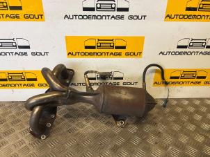 Used Exhaust manifold + catalyst Peugeot 207 CC (WB) 1.6 16V Price € 149,99 Margin scheme offered by Autodemontage Gout