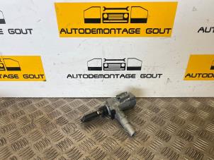 Used Ignition lock + key Mercedes SLK (R170) 2.3 230 K 16V Price € 149,99 Margin scheme offered by Autodemontage Gout