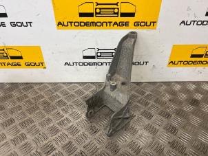 Used Gearbox mount Mini Mini Cooper S (R53) 1.6 16V Price € 19,99 Margin scheme offered by Autodemontage Gout