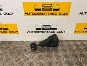 Used Gear stick Mini Mini (F55) 1.2 12V One Price € 29,99 Margin scheme offered by Autodemontage Gout