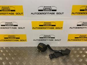 Używane Pas bezpieczenstwa lewy przód Renault Megane II CC (EM) 2.0 16V Cena € 29,99 Procedura marży oferowane przez Autodemontage Gout