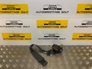 Used Front seatbelt, right Renault Megane II CC (EM) 2.0 16V Price € 29,99 Margin scheme offered by Autodemontage Gout