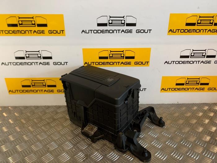 Begagnade Batterilåda Volkswagen Golf V (1K1) Pris € 19,99 Marginaltabell erbjuds av Autodemontage Gout