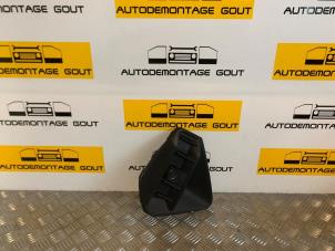 Usagé Pare-chocs grille Audi Q4 (F4B) Prix € 19,99 Règlement à la marge proposé par Autodemontage Gout