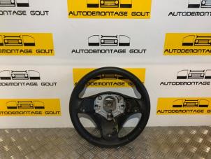Used Steering wheel BMW 1 serie (E82) Price € 149,99 Margin scheme offered by Autodemontage Gout