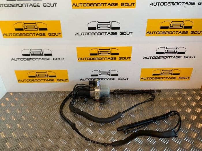 Używane Silnik dachu cabrio Audi TT Roadster (8N9) Cena € 499,99 Procedura marży oferowane przez Autodemontage Gout