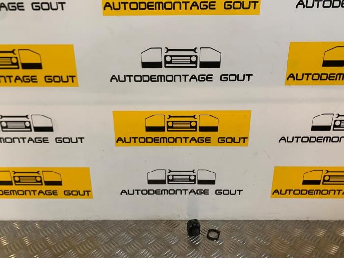 Używane Przelacznik lusterka Audi TT (8J3) Cena € 19,99 Procedura marży oferowane przez Autodemontage Gout