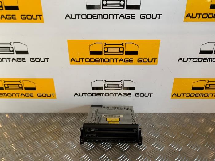 Używane Radioodtwarzacz CD Austin Mini Open (R52) Cena € 49,99 Procedura marży oferowane przez Autodemontage Gout