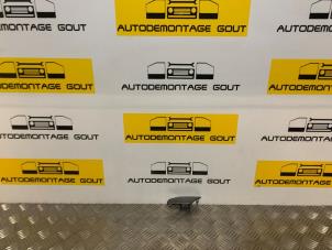 Usagé Capuchon lave-phares gauche Volkswagen Golf VII (AUA) Prix € 19,99 Règlement à la marge proposé par Autodemontage Gout