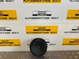 Usagé Haut-parleur Volkswagen Passat (3G2) Prix € 14,99 Règlement à la marge proposé par Autodemontage Gout