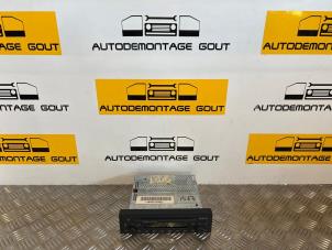 Used Radio CD player Audi TT (8N3) Price € 199,99 Margin scheme offered by Autodemontage Gout