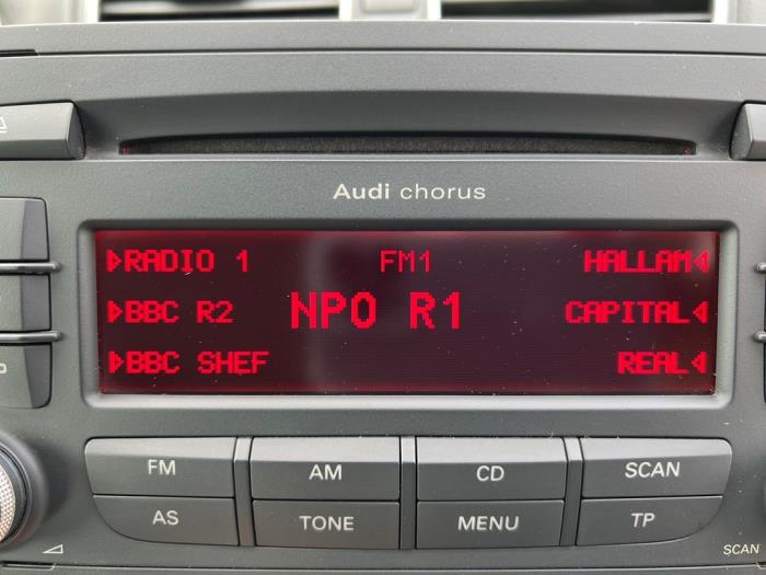 Radio/Lecteur CD d'un Audi A3 Sportback (8PA)  2008