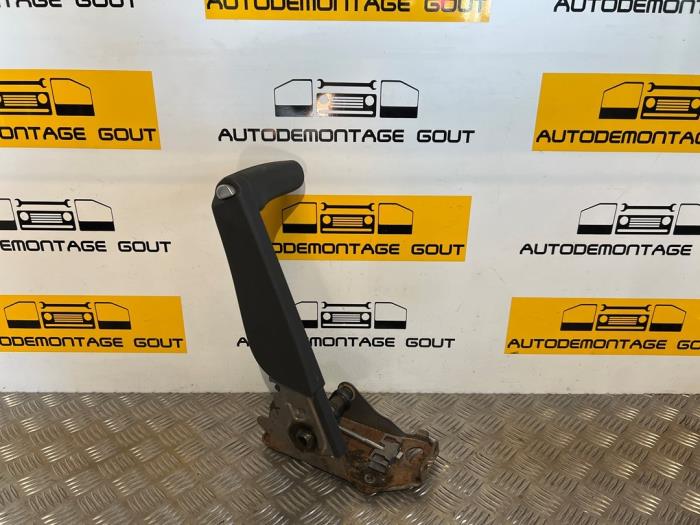Gebrauchte Handbremse Mechanik Mercedes Citan (415.6) 1.5 109 CDI Preis € 29,99 Margenregelung angeboten von Autodemontage Gout