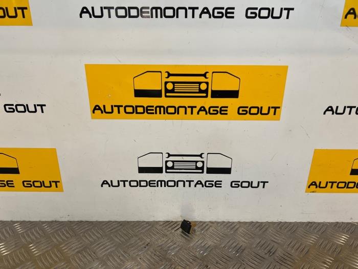 Begagnade Larmsensor Audi TT (8J3) 2.0 TFSI 16V Pris € 4,99 Marginaltabell erbjuds av Autodemontage Gout