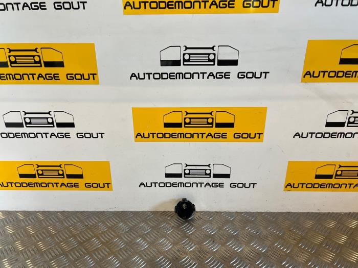 Begagnade Regnsensor Mercedes Vito (639.6) 2.2 115 CDI 16V Pris € 34,99 Marginaltabell erbjuds av Autodemontage Gout