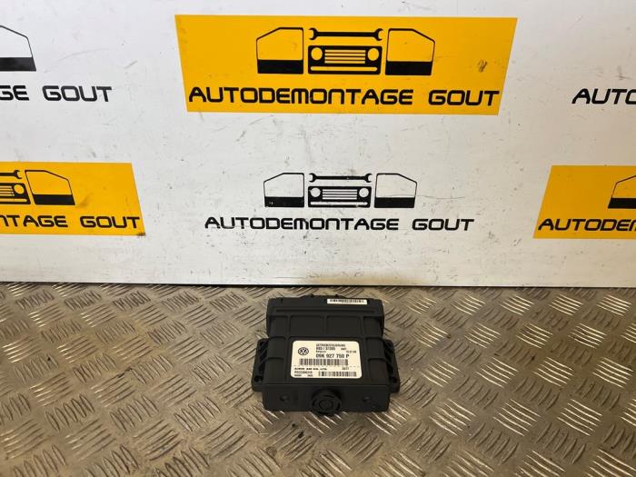 Used Automatic gearbox computer Volkswagen Transporter T5 2.5 TDi Price € 139,99 Margin scheme offered by Autodemontage Gout