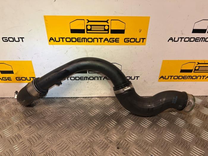 Usagé Tube intercooler Volkswagen Transporter T5 2.0 TDI DRF Prix € 24,99 Règlement à la marge proposé par Autodemontage Gout