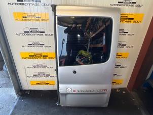 Używane Tylne drzwi samochodu dostawczego Opel Vivaro 2.0 CDTI Cena € 99,95 Procedura marży oferowane przez Autodemontage Gout
