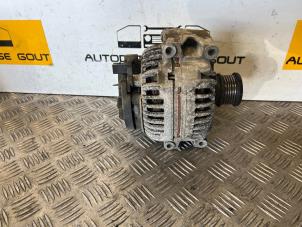 Dynamo d'un Mercedes-Benz Vito (639.6) 2.2 109 CDI 16V 2006