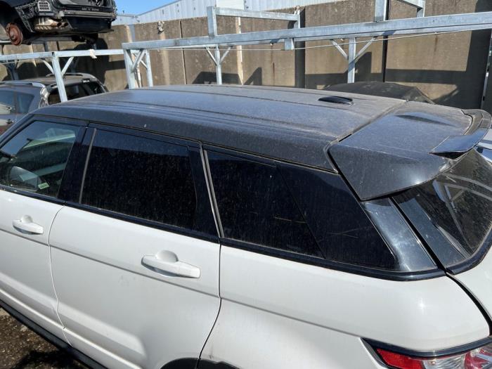 Używane Dach Landrover Range Rover Evoque (LVJ/LVS) 2.2 SD4 16V 5-drs. Cena € 599,99 Procedura marży oferowane przez Autodemontage Gout