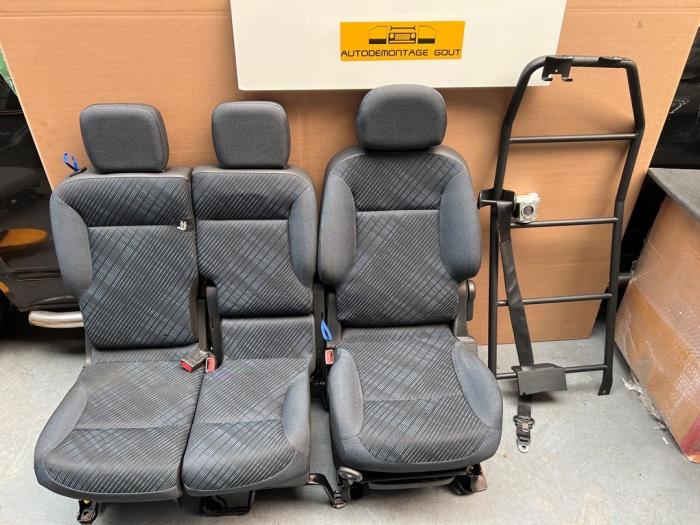 Usagé Intérieur complet Peugeot Partner (GC/GF/GG/GJ/GK) Prix € 199,99 Règlement à la marge proposé par Autodemontage Gout