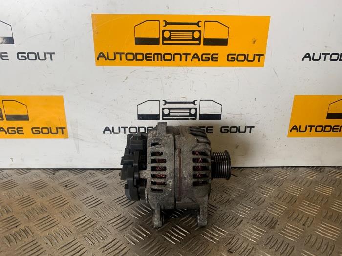 Usagé Dynamo Renault Master II (FD/HD) 2.5 dCi 120 FAP Prix € 55,00 Règlement à la marge proposé par Autodemontage Gout