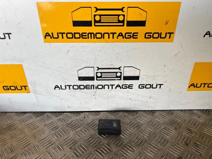 Begagnade Regnsensor BMW 3 serie (E90) 320i 16V Pris € 14,95 Marginaltabell erbjuds av Autodemontage Gout