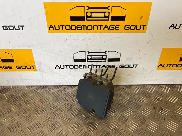 Usagé Pompe ABS Volkswagen Crafter 2.0 TDI 16V Prix € 174,99 Règlement à la marge proposé par Autodemontage Gout