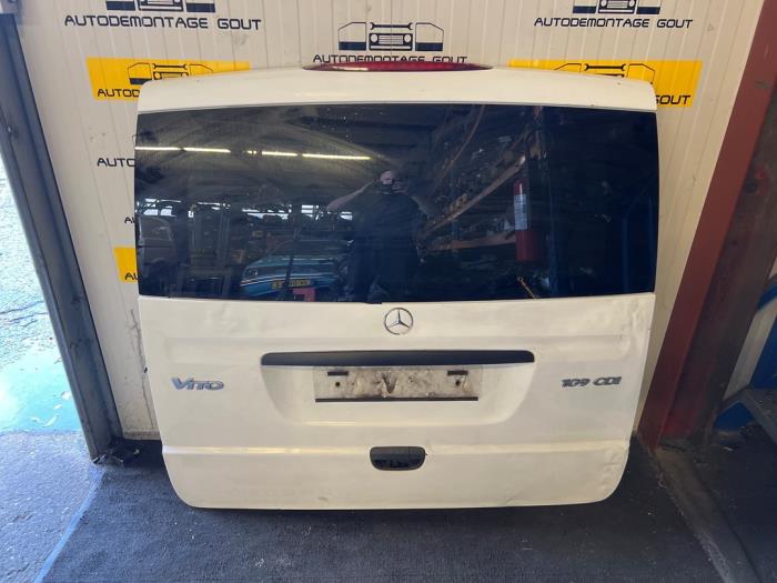 Begagnade Baklucka Mercedes Vito (639.6) 2.2 109 CDI 16V Pris € 199,99 Marginaltabell erbjuds av Autodemontage Gout