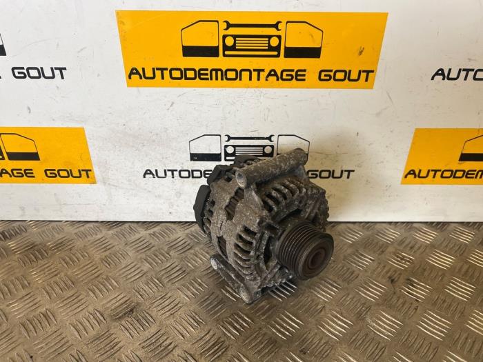 Begagnade Dynamo Ford Transit 2.4 TDCi 16V Pris € 59,99 Marginaltabell erbjuds av Autodemontage Gout