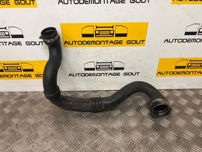 Gebrauchte Intercooler Rohr Renault Master III (JV) 2.3 dCi 16V 110 Preis € 39,99 Margenregelung angeboten von Autodemontage Gout