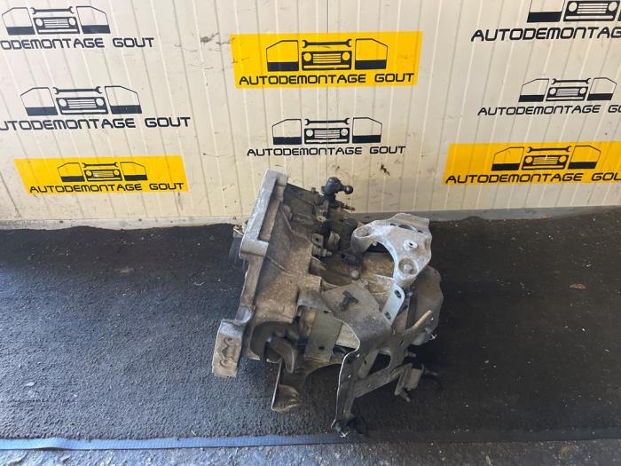 Gebrauchte Getriebe Peugeot 1007 (KM) 1.6 GTI,Gentry 16V Preis € 249,99 Margenregelung angeboten von Autodemontage Gout