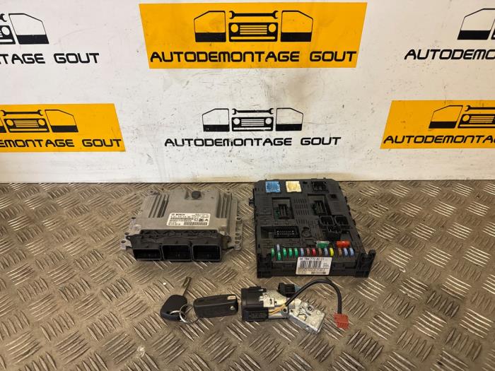 Used Ignition lock + computer Citroen Berlingo 1.6 Hdi 75 Price € 149,99 Margin scheme offered by Autodemontage Gout