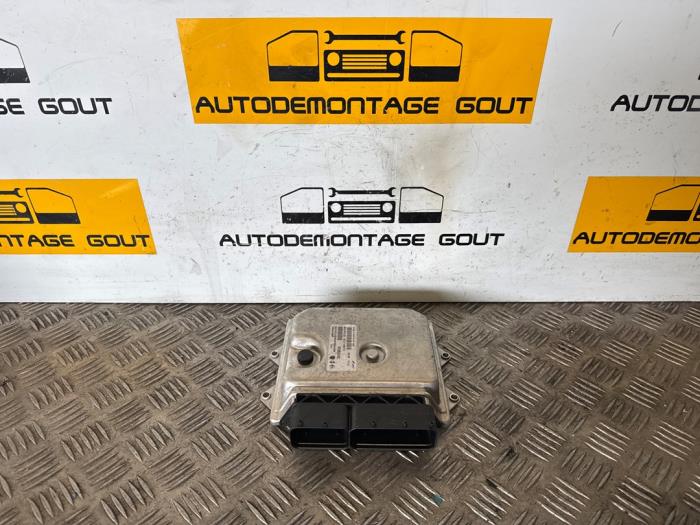 Used Engine management computer Opel Combo 1.3 CDTI 16V ecoFlex Price € 159,99 Margin scheme offered by Autodemontage Gout