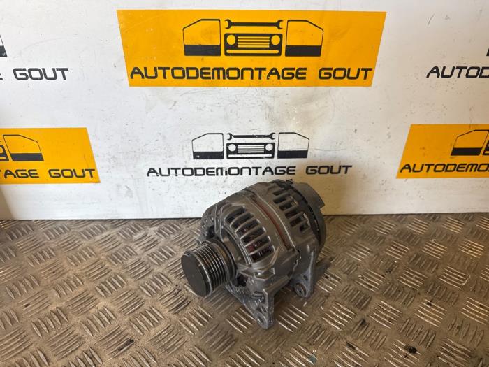 Begagnade Dynamo Volkswagen Caddy III (2KA,2KH,2CA,2CH) 1.6 TDI 16V Pris € 29,99 Marginaltabell erbjuds av Autodemontage Gout