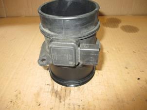 Used Airflow meter Landrover Discovery III (LAA/TAA) 2.7 TD V6 Price on request offered by Garage Callant